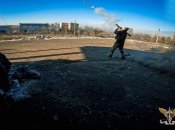 ЗСУ борються у Соледарі