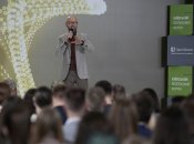 Арсеній Яценюк