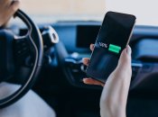 Зарядка телефона в автомобиле чревата рядом проблем