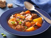 Тушеное мясо  с коньяком от Джулии Чайлд