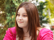 Мелек у серіалі "Постукай у мої двері"