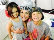 Звездный Инстаграм: Бритни Спирс показала сыновей