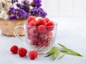 З малини можна приготувати смачний напій