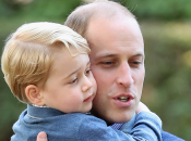 Поклонники раскритиковали игрушку принца Джорджа