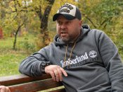 Александр Пикалов появился в военной форме