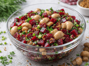 Салат со свеклой и маринованными грибами