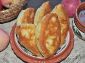 Домашні пиріжки – справжня смакота