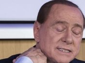 Колишнього прем'єра Італії Берлусконі госпіталізували з коронавірусом