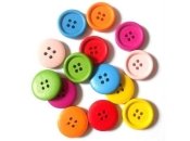 Как научить ребенка застегивать пуговицы