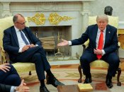 Мерц в Овальному кабінеті у Трампа