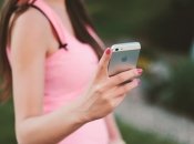 Опція Back Tap доступна власникам iPhone