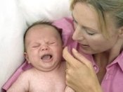 Как плач младенца действует на мам с депрессией?