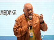 Владимир Познер перестал появляться в эфире Первого канала в 2022 году