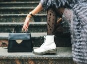 С чем сочетать белую обувь зимой 2022-2023 - советы стилиста