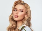 Українська модель Вікторія Апанасенко