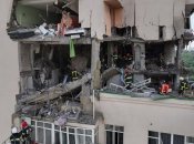 Ракетный удар по Киеву: бойцы ГСЧС завершили аварийно-спасательные работы