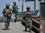 После изнурительных боев на Авдеевском и Херсонском направлениях у россиян не хватает людей