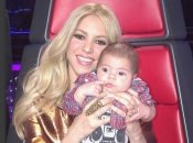 Звездный Instagram: Шакира и Пике с сыночком Миланом (ФОТО)