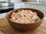 Салат с вареной колбасой