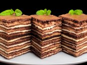 Аппетитный тортик для семейных застолий