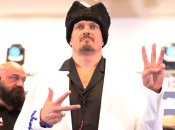 Александр Усик