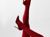 Червоні колготи - тренд 2024