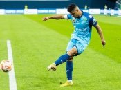 Дуглас Сантос