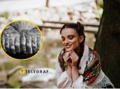 Дівчина з українською хусткою