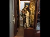 Сразу видно, кто скучал больше всех: пес дождался хозяина с фронта и растрогал сеть (видео)