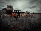 Украинские военные обороняют страну от оккупантов