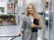 Официально-деловой стиль выходит за рамки офисов