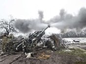 На первый план выходят артиллерийские дуэли