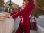 Мода на сумки 2023 року повернула до життя два формати