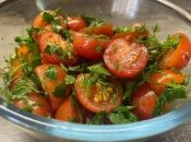 Лучшее к шашлыку - салат из помидоров