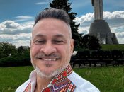 Ектор Хіменес-Браво показав архівне фото