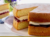 Бисквит получается рыхлым, вкусным и пышным