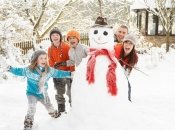 Как одеть ребенка в мороз: советы родителям