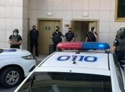 Пытался все сжечь: в Киеве задержали стрелявшего в копов мужчину (фото и видео с ним)