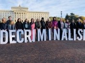 Однополые браки и аборты в массы: в Северной Ирландии вступил в силу закон