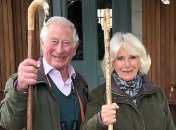 Принц Чарльз и герцогиня Корнуольская сделали прививку от коронавируса 