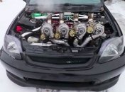 Представлен Honda Civic с четырьмя турбинами (Видео)