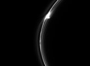 NASA опубликовало новые снимки колец Сатурна
