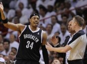 НБА. Пола Пирса и Ноа оштрафовали за стычку