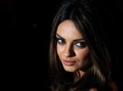 Мила Кунис получила на день рождения неожиданый подарок