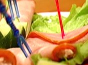 Канапе с красной икрой