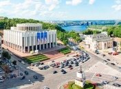 Украинский дом возобновляет деятельность, приглашая на выставку