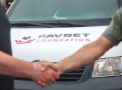 Favbet Foundation допоміг з евакуацією жителів Херсона, які перебувають під російськими обстрілами.