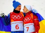 Александр Абраменко обнял россиянина Илью Бурова на Играх-2018