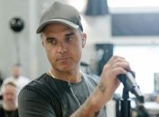 Робби Уильямс признался, как отделался от вредной привычки