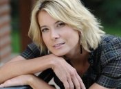 Юлия Высоцкая возвращается к работе, чтобы оплачивать лечение дочери